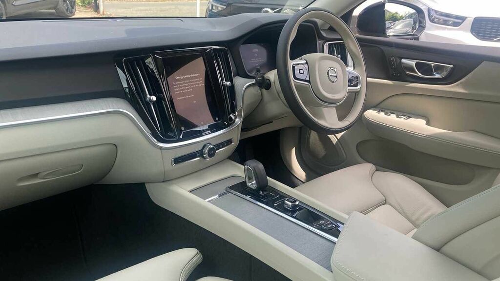 Volvo V60 Plus, B4 Mild Hybrid, Dark CX25UTV Silver #4