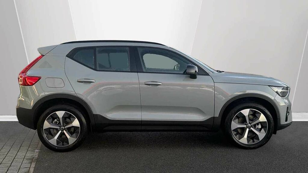 Volvo XC40 Plus, B4 Mild Hybrid, Dark CY75DYG Grey #3