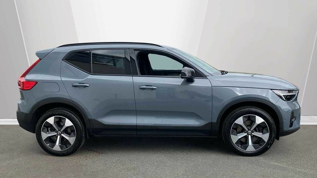 Volvo XC40 Ultimate, B4 Mild Hybrid, Dark CJ72LNO Grey #3
