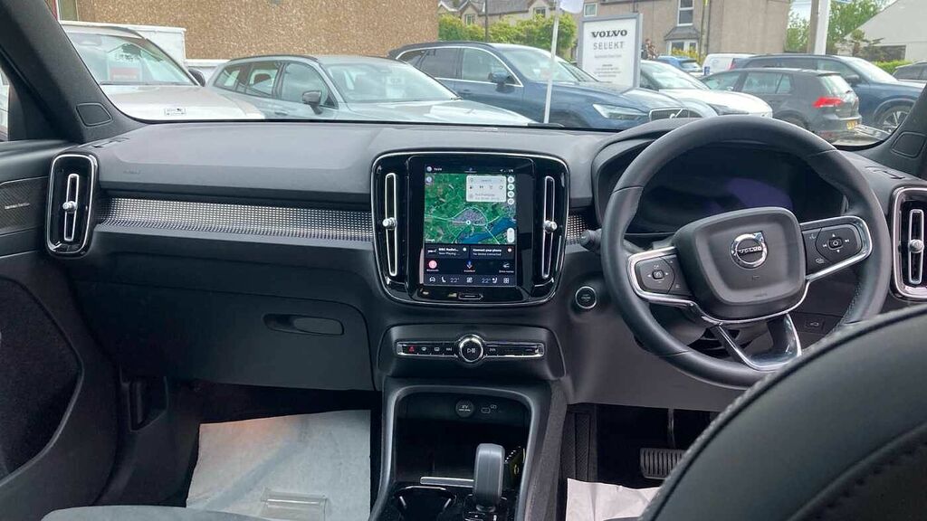 Volvo XC40 Ultimate, B4 Mild Hybrid, Dark CJ72LNO Grey #5