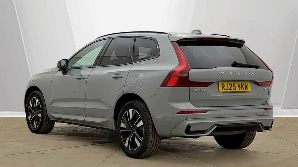 Volvo XC60 Plus, B5 Awd Mild Hybrid, Dark RJ25YKW Grey #3
