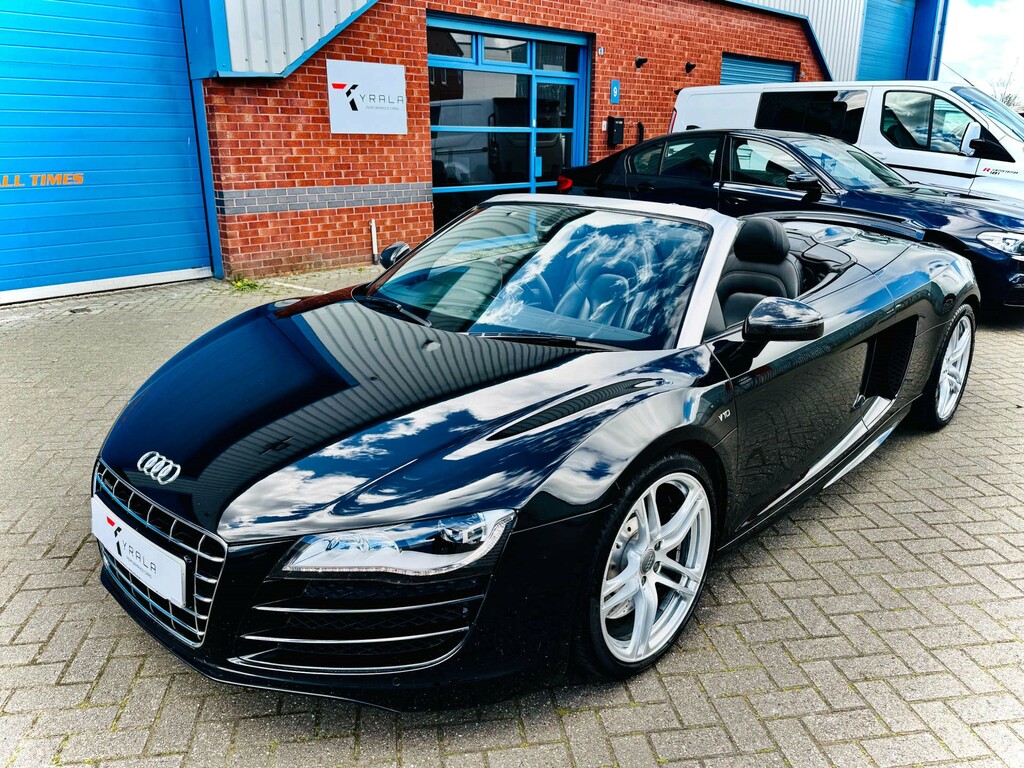 Audi R8 Spyder Quattro V10 4Wd  #4