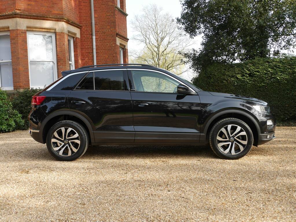 Volkswagen T-Roc Active Tsi Evo BL71VUM Black #3