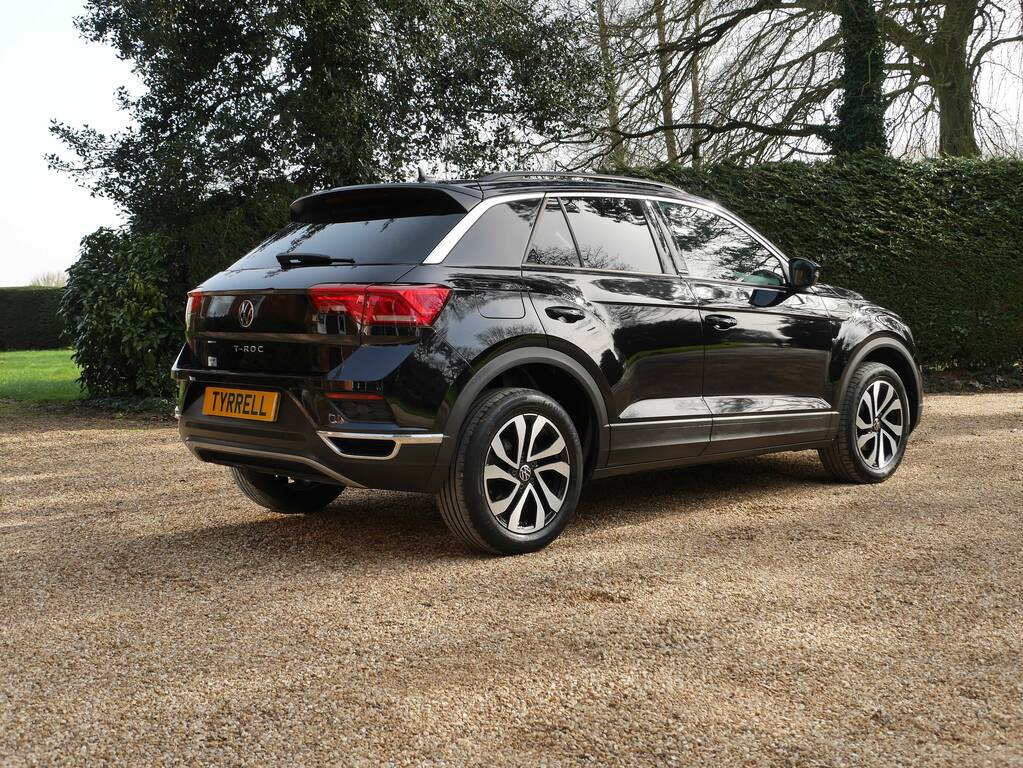 Volkswagen T-Roc Active Tsi Evo BL71VUM Black #4