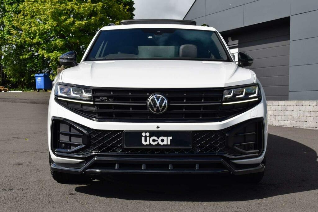 Volkswagen Touareg Suv 3.0 Tdi V6 Black Edition Tiptronic 4Motion Eur GL73RZW White #2