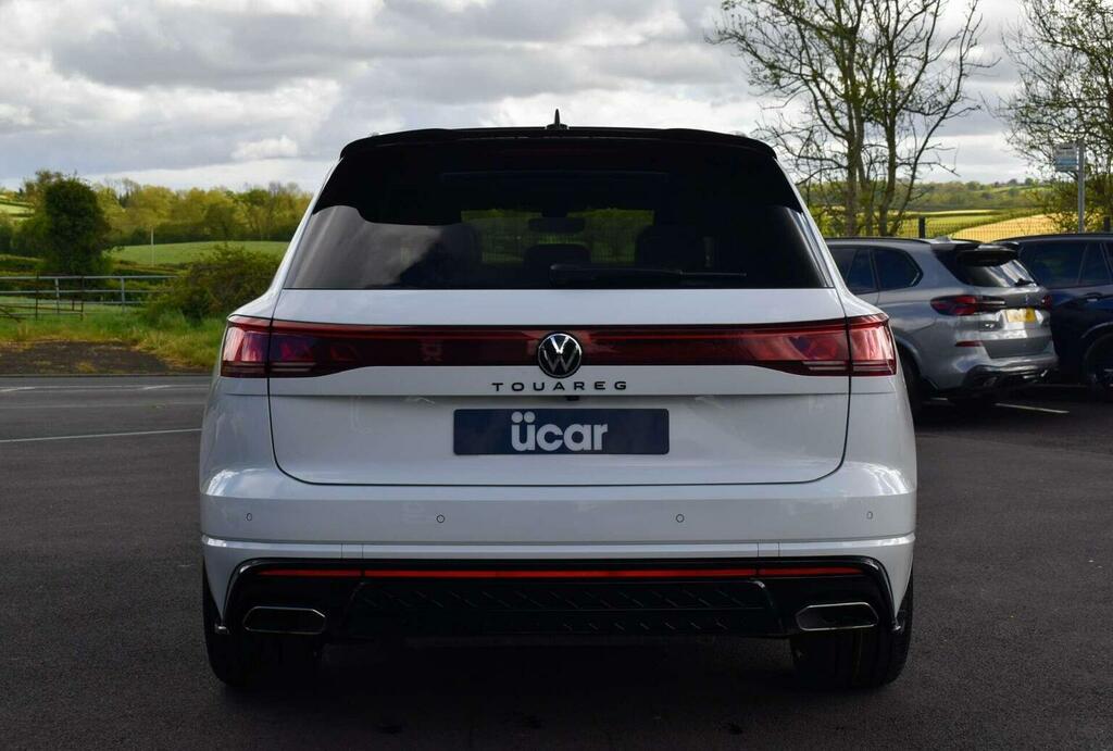 Volkswagen Touareg Suv 3.0 Tdi V6 Black Edition Tiptronic 4Motion Eur GL73RZW White #6