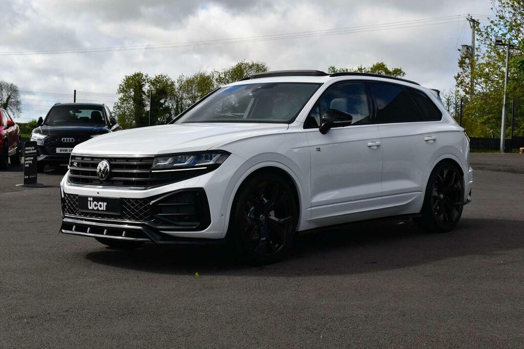 Volkswagen Touareg Suv 3.0 Tdi V6 Black Edition Tiptronic 4Motion Eur GL73RZW White #3