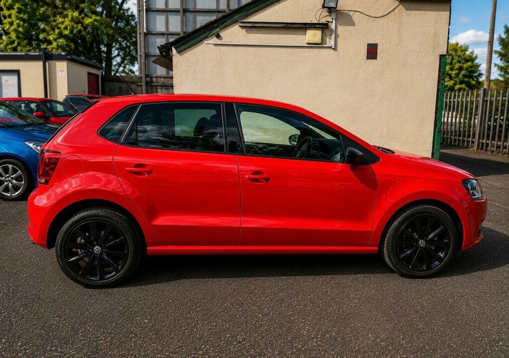 Volkswagen Polo 1.2 Match Euro 5 SA61GKZ Red #6