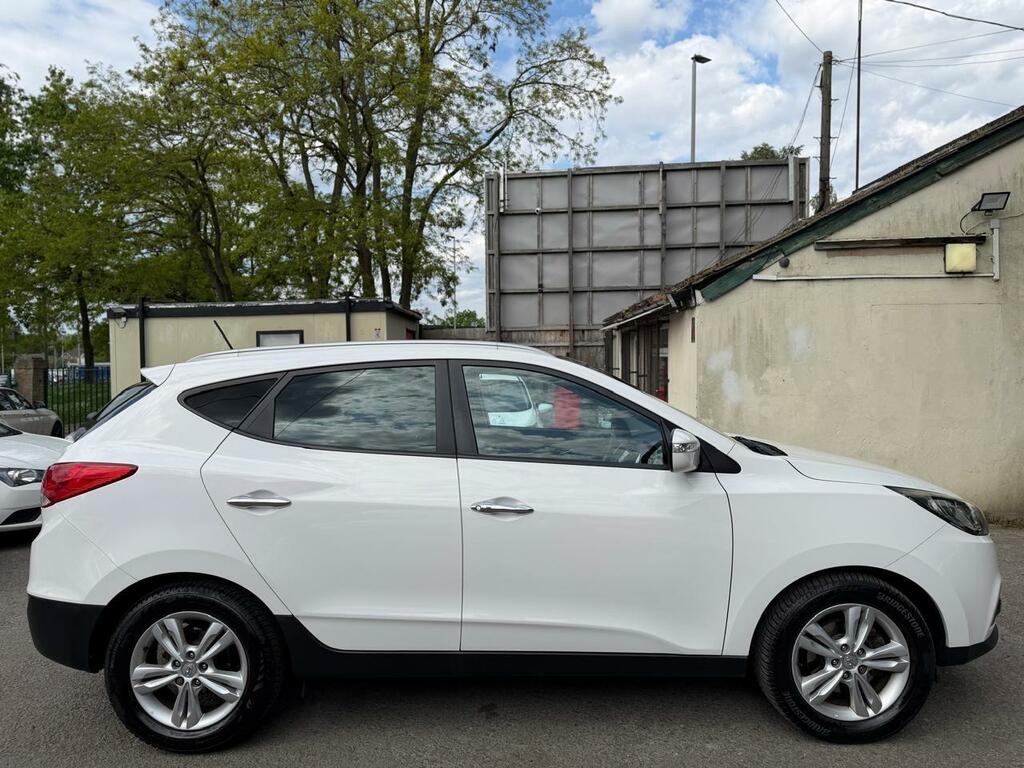 Hyundai Ix35 1.7 Crdi Premium Euro 5 Ss White #6