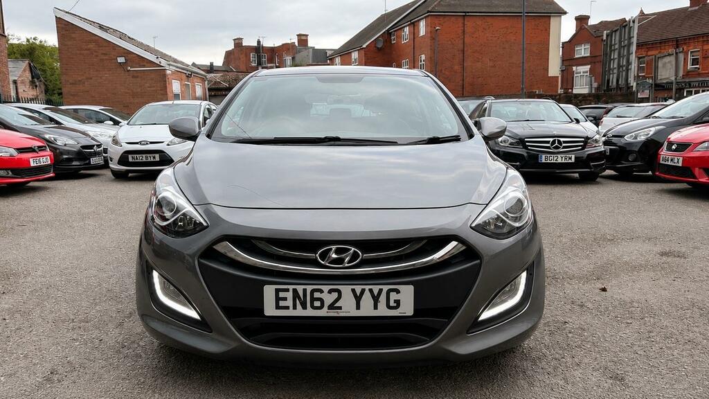 Hyundai I30 1.6 Crdi Blue Drive Active Euro 5 EN62YYG Grey #3