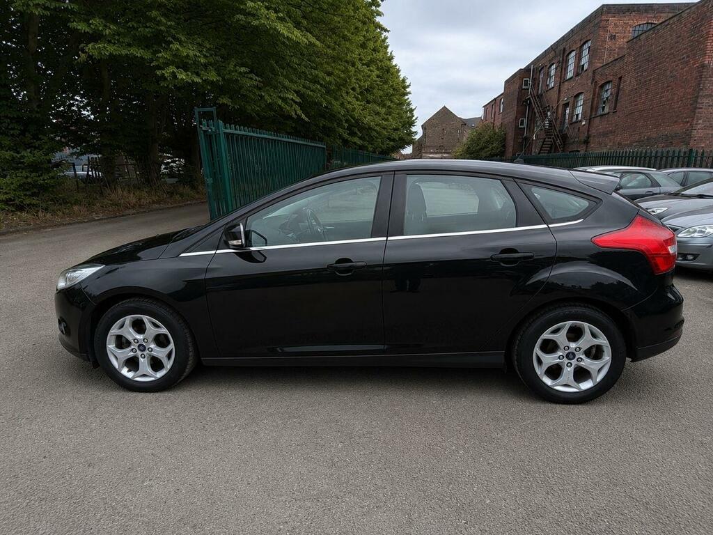 Ford Focus 1.6 Studio Euro 5 SJ63ZZV Black #6