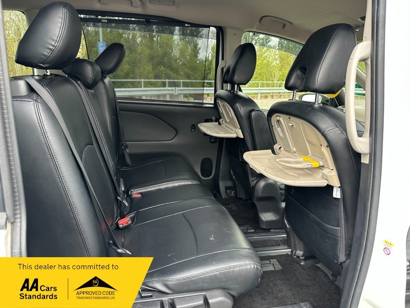 Nissan Serena 2.0 S-hybrid Puredrive 125 Bhp Black #11