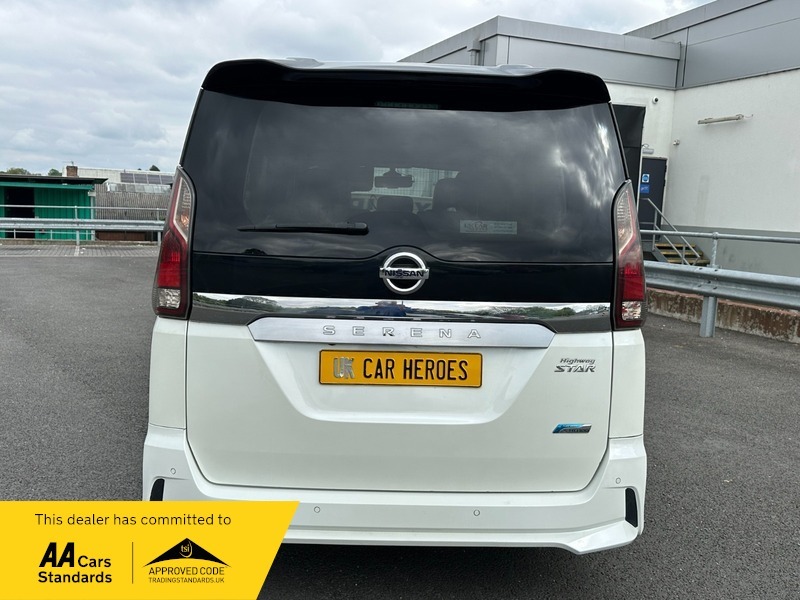 Nissan Serena 2.0 S-hybrid Puredrive 125 Bhp Black #19