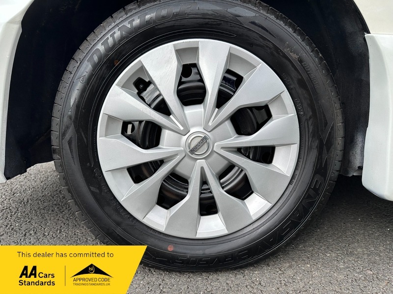Nissan Serena 2.0 S-hybrid Puredrive 125 Bhp Black #31