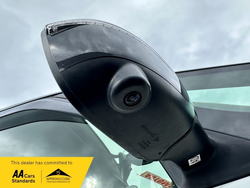 Nissan Serena 2.0 S-hybrid Puredrive 125 Bhp Black #23
