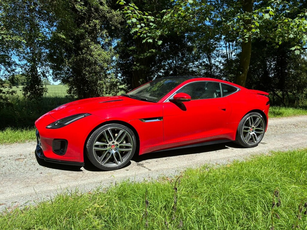 Jaguar F-Type Coupe 3.0 V6 R-dynamic 2018 Red #4