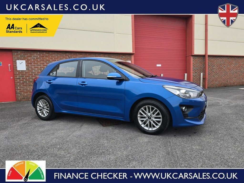 Kia RIO Hatchback Blue