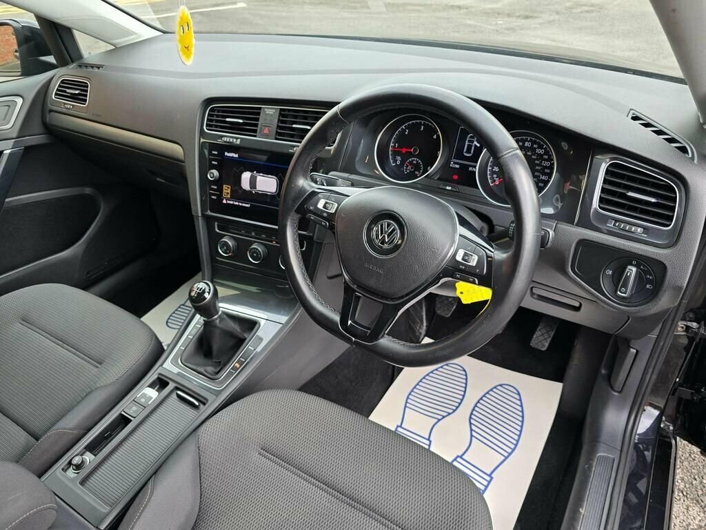 Volkswagen Golf 1.6L Se Nav YF68NBJ Black #2