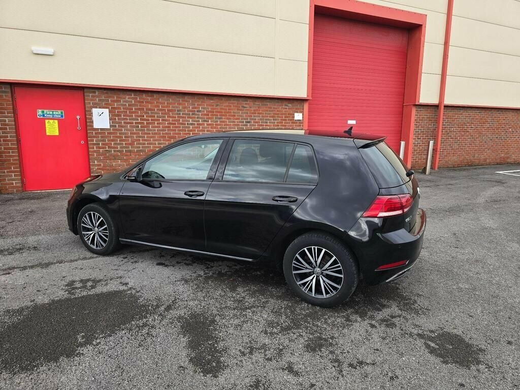 Volkswagen Golf 1.6L Se Nav YF68NBJ Black #4