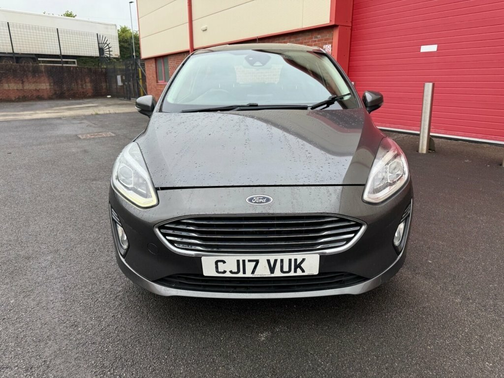 Ford Fiesta 1.1L Zetec CJ17VUK Grey #2