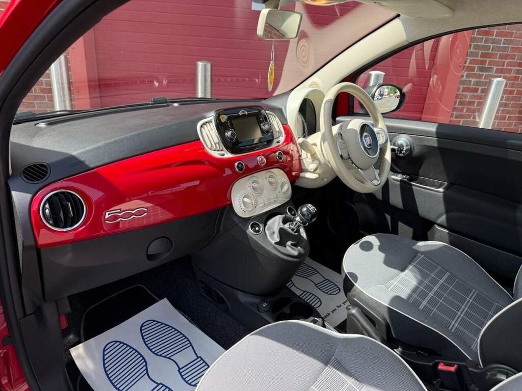 Fiat 500 1.2L Lounge PO68JDF Red #4