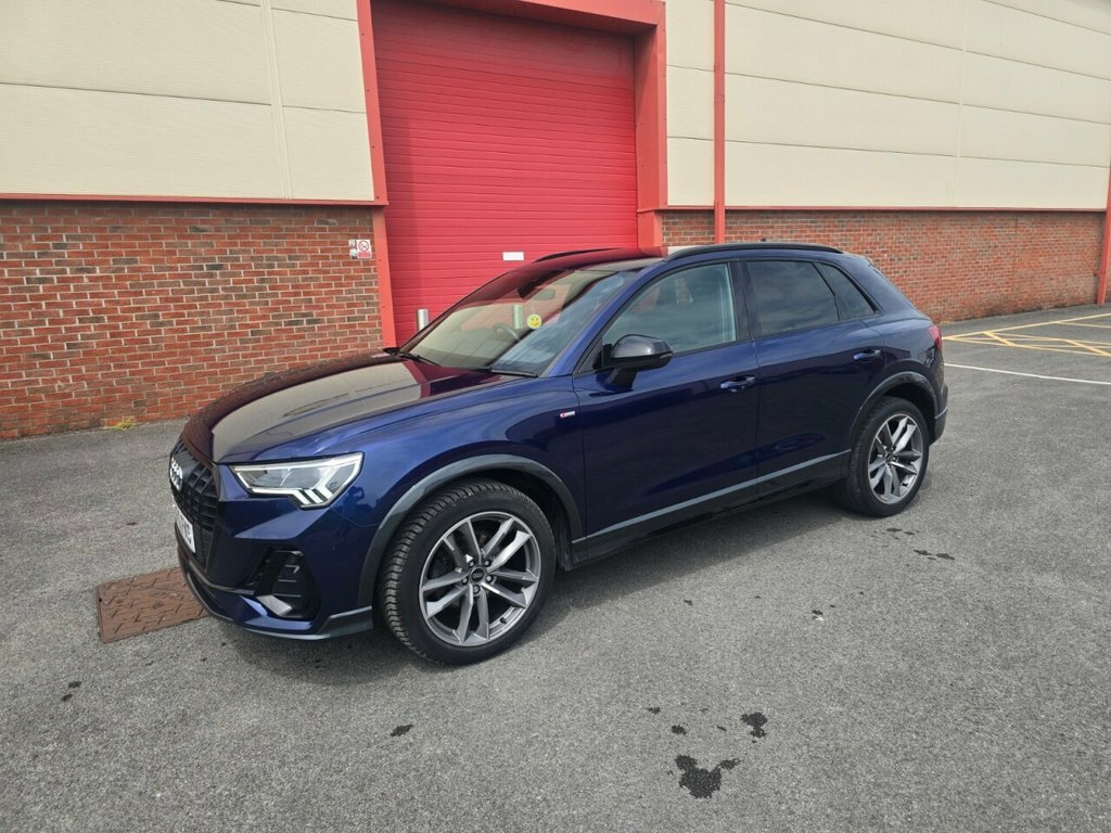 Audi Q3 1.5L Black Edition DG72FKS Blue #4