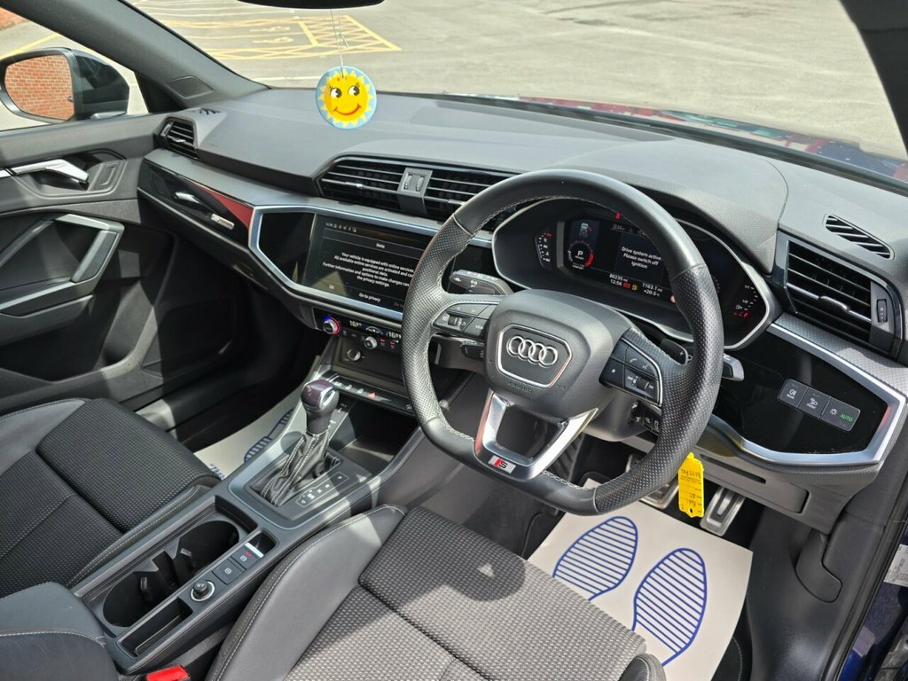 Audi Q3 1.5L Black Edition DG72FKS Blue #2