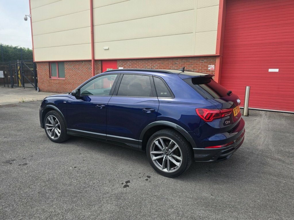Audi Q3 1.5L Black Edition DG72FKS Blue #3