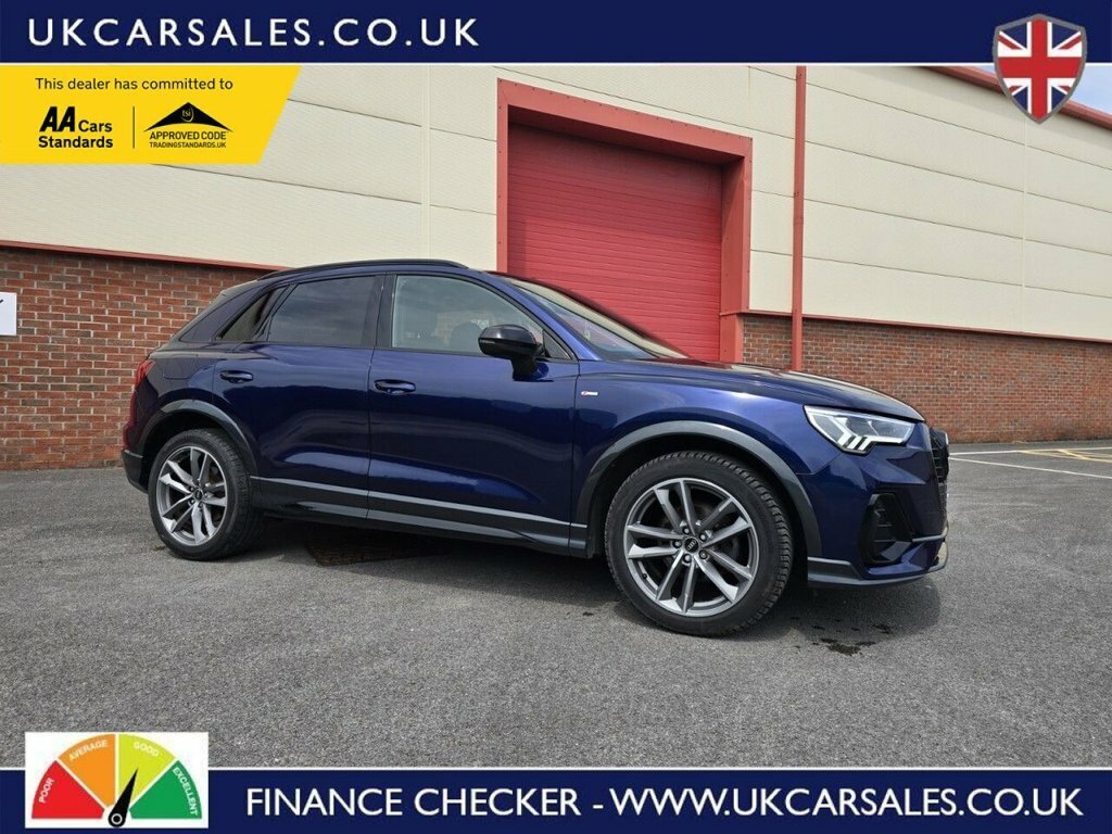Audi Q3 1.5L Black Edition Blue