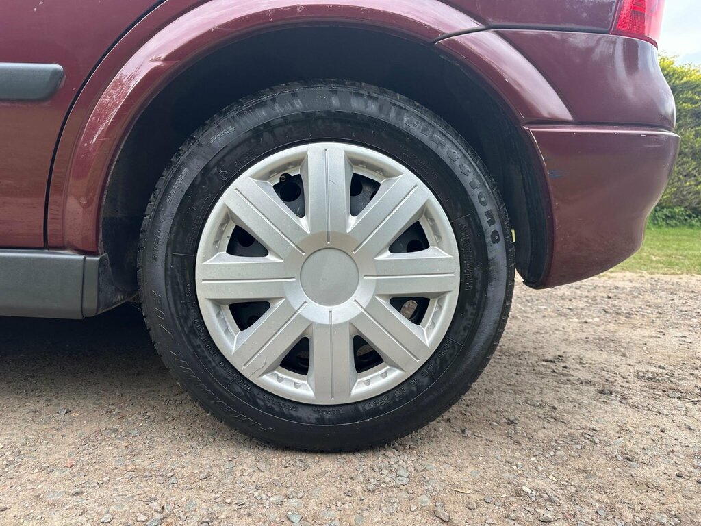 Vauxhall Astra Hatchback 1.6I Grey #21
