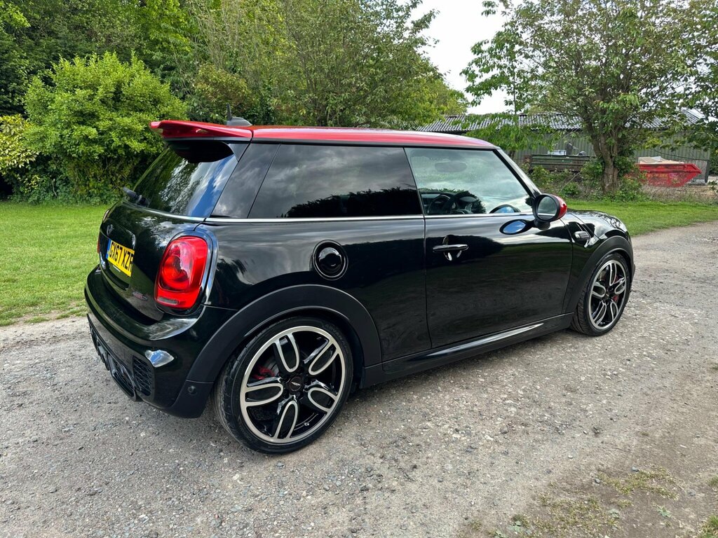Mini Hatch 2.0 John Cooper Works Euro 6 Ss GX67XZR Black #2