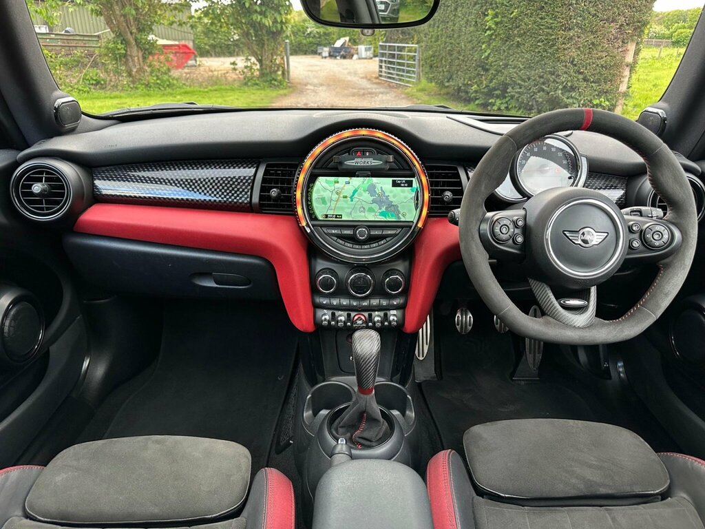 Mini Hatch 2.0 John Cooper Works Euro 6 Ss GX67XZR Black #3