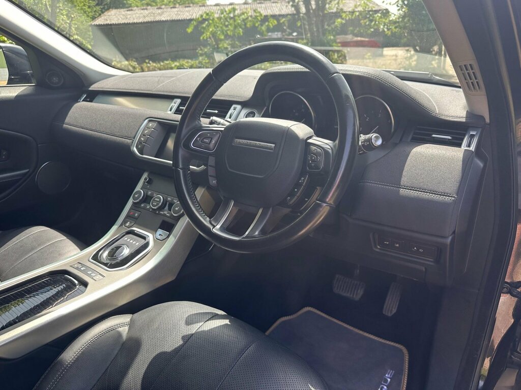Land Rover Range Rover Evoque 2.0 Td4 Se Tech 4Wd Euro 6 Ss MM68RBZ Black #3