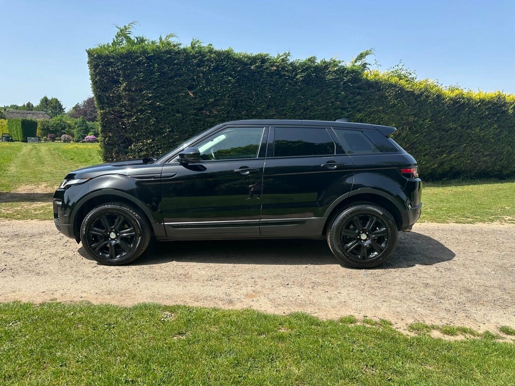 Land Rover Range Rover Evoque 2.0 Td4 Se Tech 4Wd Euro 6 Ss MM68RBZ Black #4