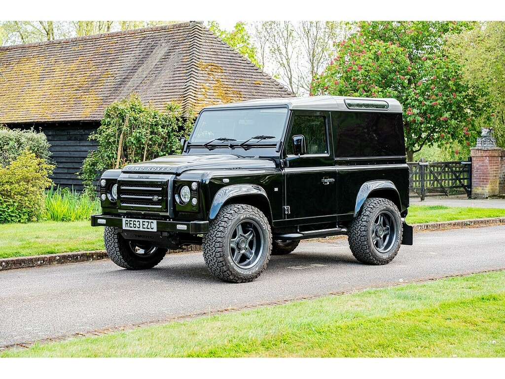 Land Rover Defender 90 Tdci Black #5