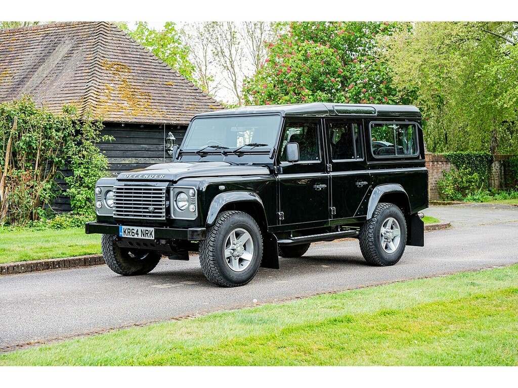 Land Rover Defender 110 Tdci Xs Black #5