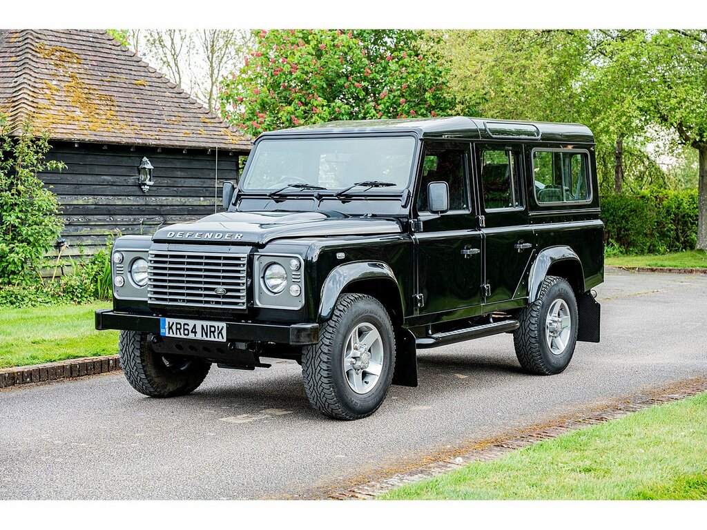 Land Rover Defender 110 Tdci Xs Black #4