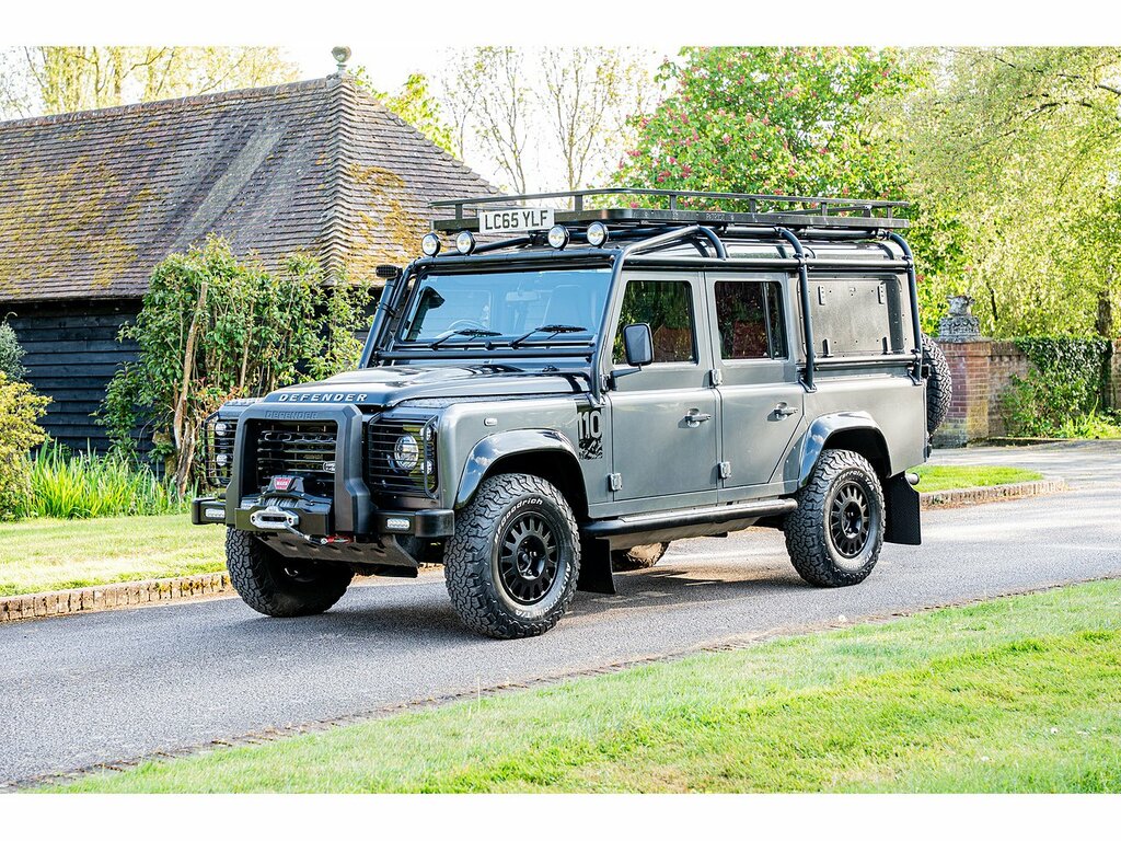 Land Rover Defender 110 Tdci Adventure Grey #4