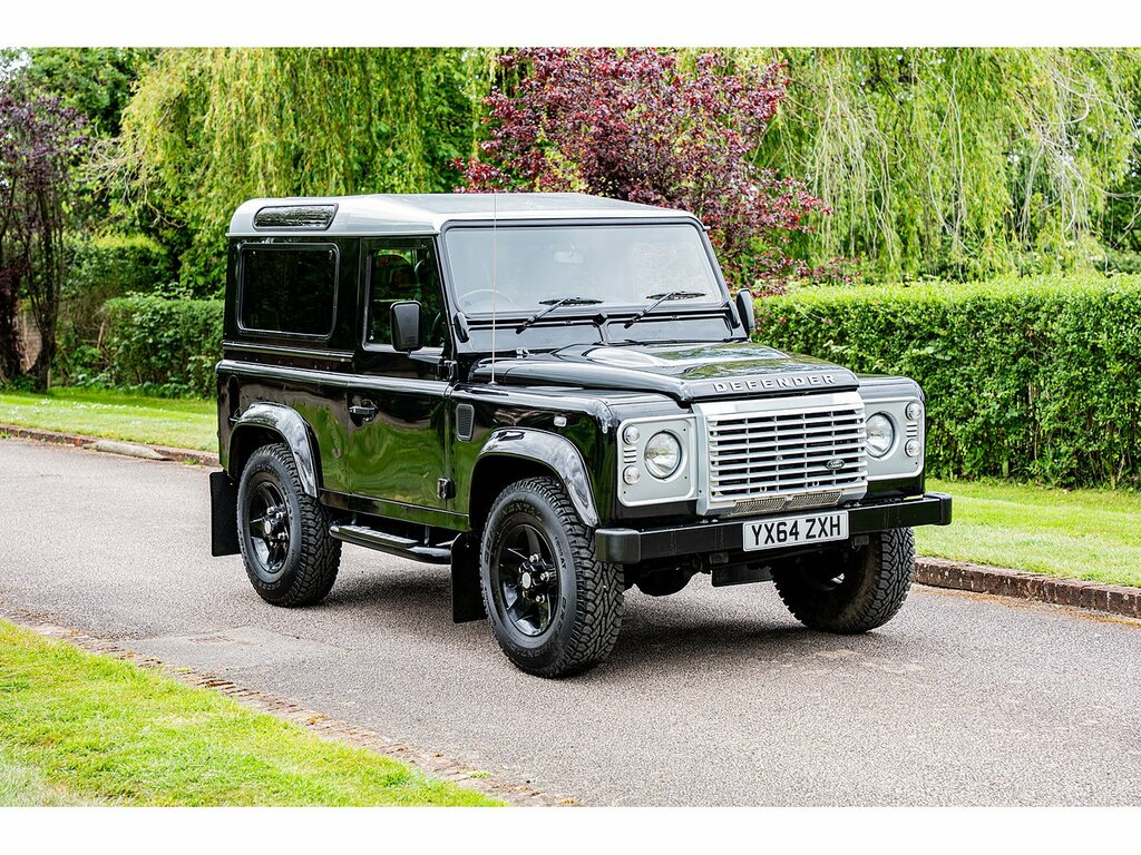 Land Rover Defender 90 Tdci Xs Black