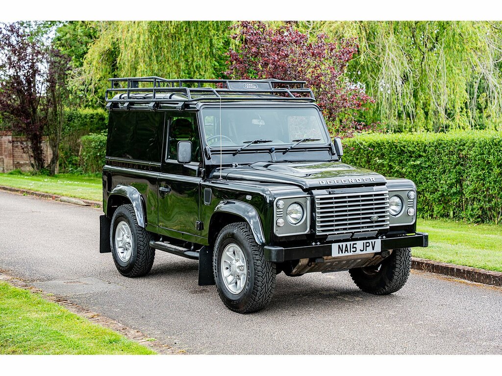 Land Rover Defender 90 Tdci Xs Black