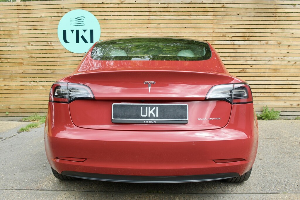 Tesla Model 3 Saloon LA21JKE Red #5