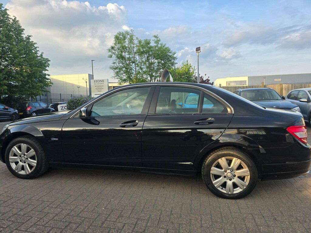 Mercedes-Benz C Class 2.1 C220 Cdi Blueefficiency Executive Se Euro Black #6