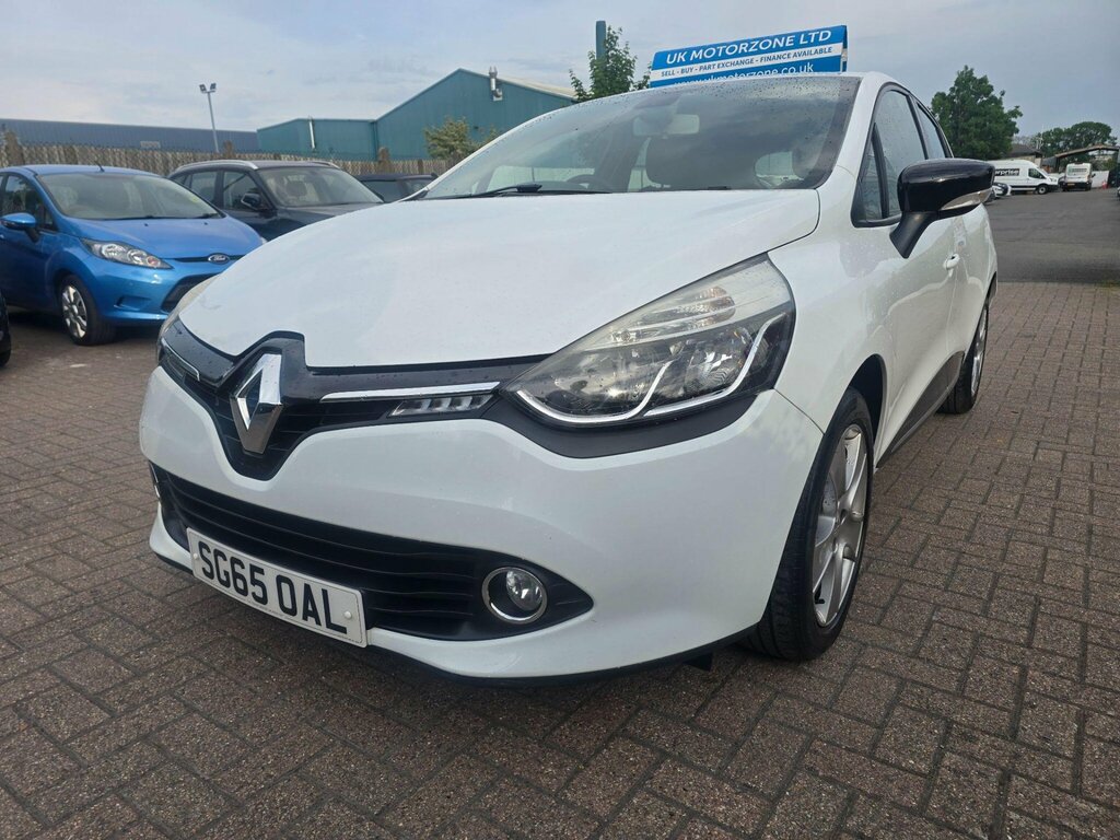 Renault Clio 1.2 16V Dynamique Nav Euro 6 SG65OAL White #3