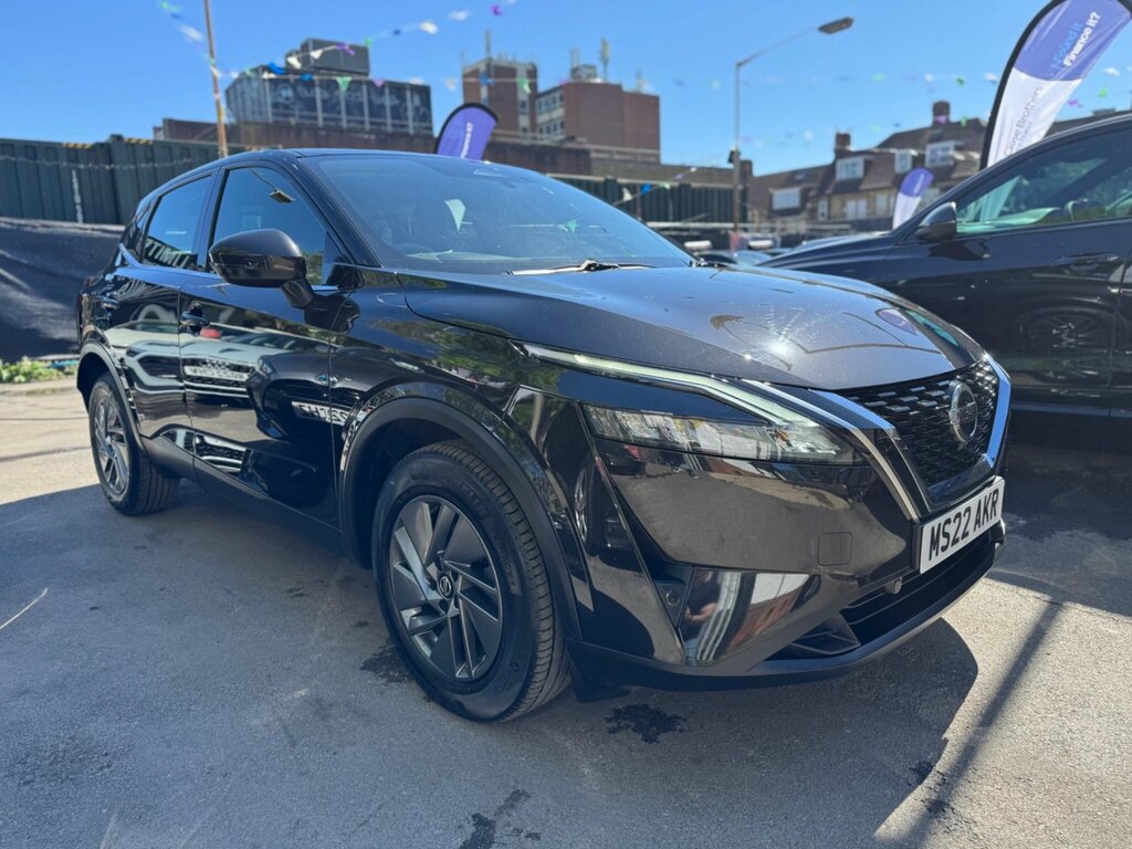 Nissan Qashqai 1.3 Dig-t Mhev Acenta Premium Xtron Euro 6 Ss 5 MS22AKR Black #4