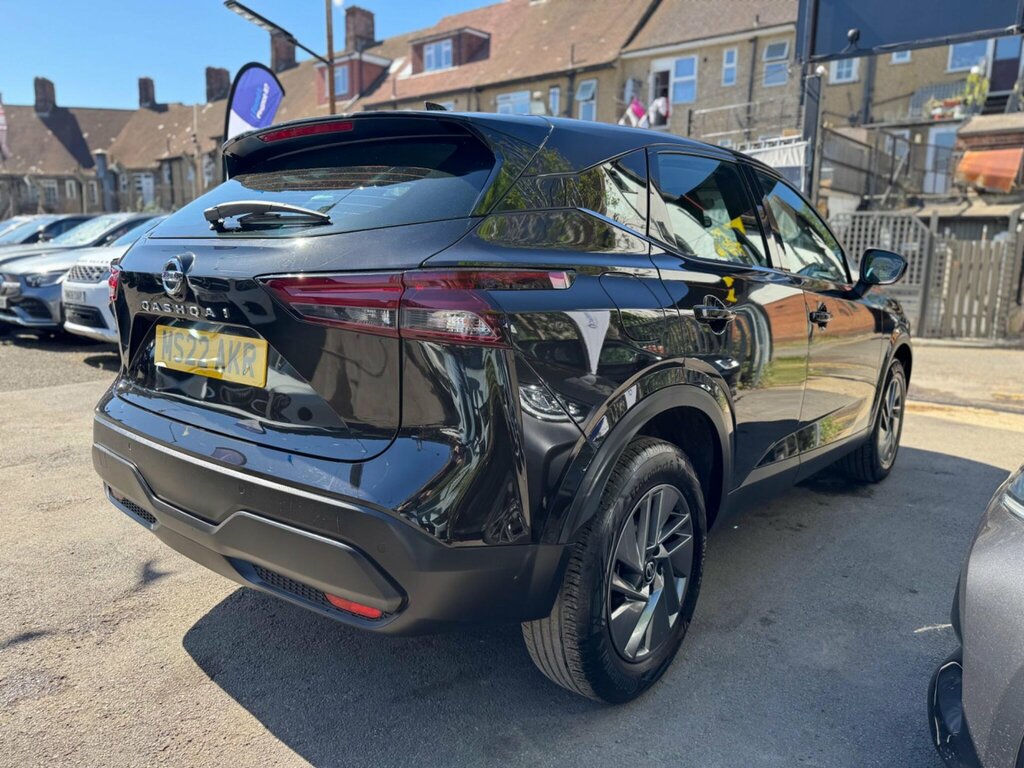 Nissan Qashqai 1.3 Dig-t Mhev Acenta Premium Xtron Euro 6 Ss 5 MS22AKR Black #6