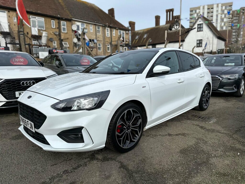 Ford Focus 1.0T Ecoboost St-line X Euro 6 Ss NV69FJN White #3