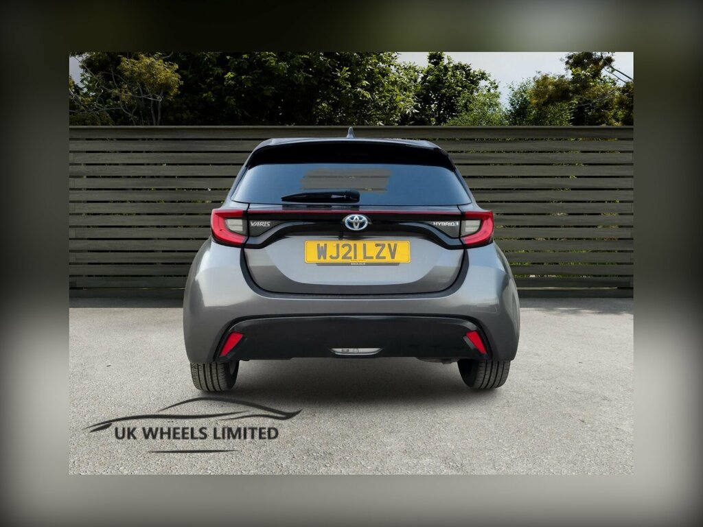 Toyota Yaris 1.5 Vvt-h Dynamic E-cvt Euro 6 Ss WJ21LZV Grey #3