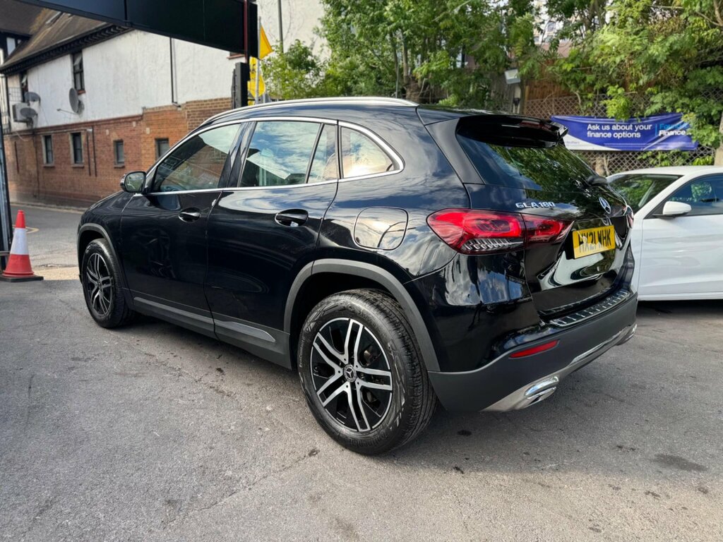 Mercedes-Benz GLA Class 1.3 Gla180 Sport 7G-dct Euro 6 Ss Black #5
