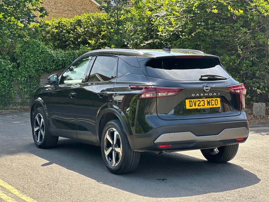 Nissan Qashqai 1.3 Dig-t Mhev N-connecta Xtron Euro 6 Ss DV23WCO Black #5