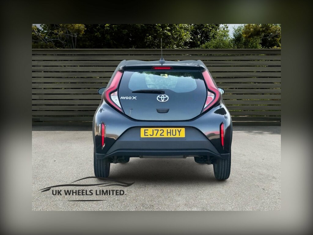 Toyota Aygo X 1.0 Vvt-i Pure X-shift Euro 6 Ss EJ72HUY Black #3